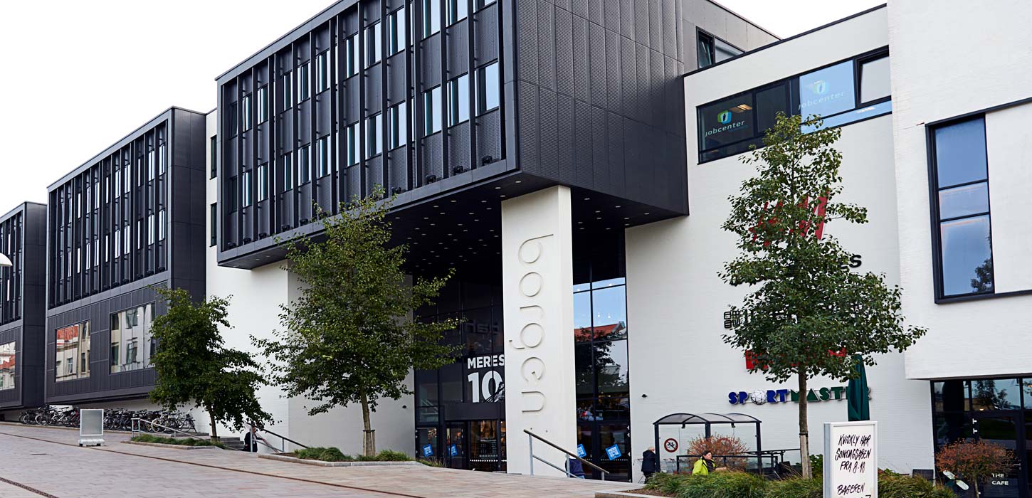 Indgangen til Borgen Shopping i Sønderborg