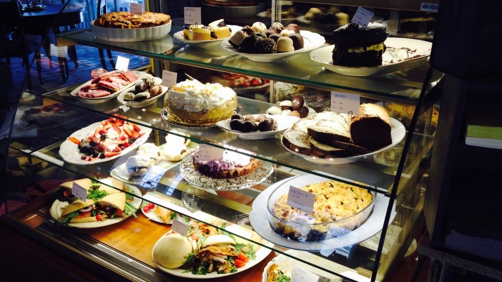 Een selectie taarten bij Café Hattesgaard
