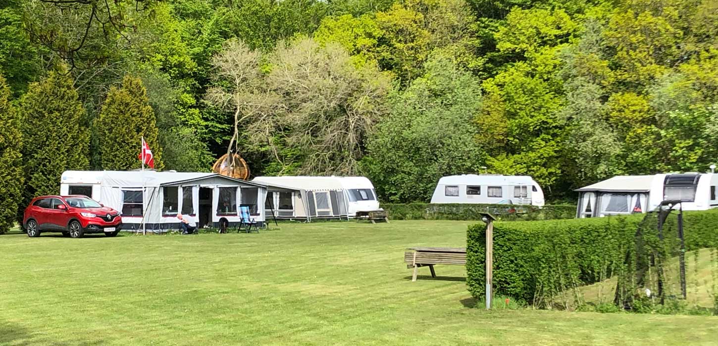 Campingvogne på Genner Hoel Camping