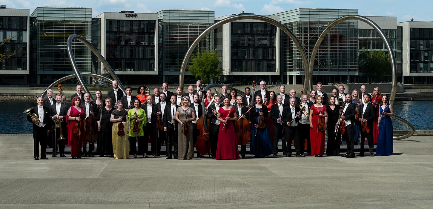 Sønderjyllands Symfoniorkester foran Tidscirkler og Alsion